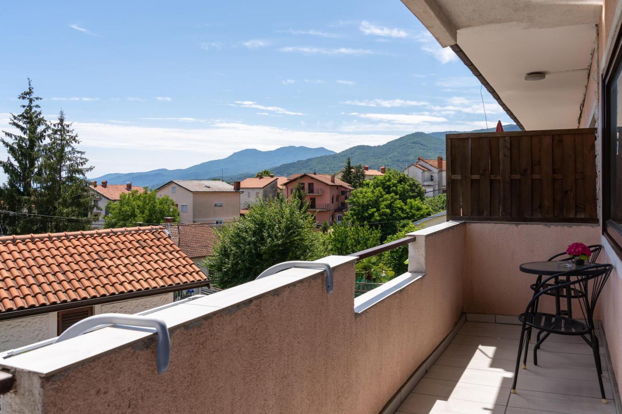 Dakota Apartment 6+2 Кастав Экстерьер фото